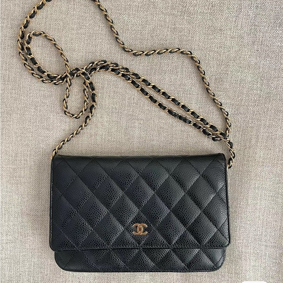 Chanel one the chain bag in black - Picture 1 of 6